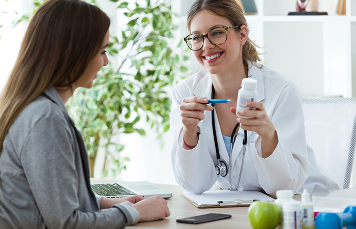 Patient discussing nutritional plan with doctor